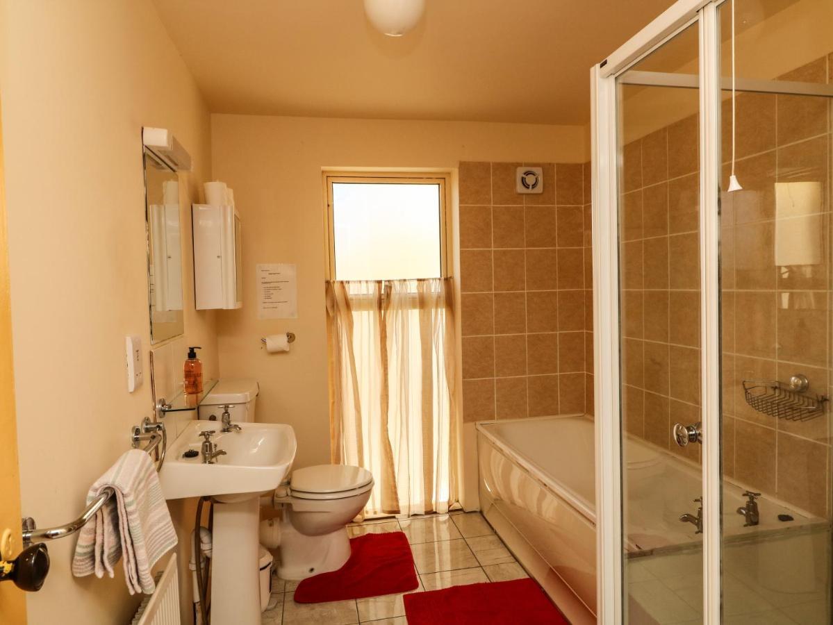 Holiday home Sutton